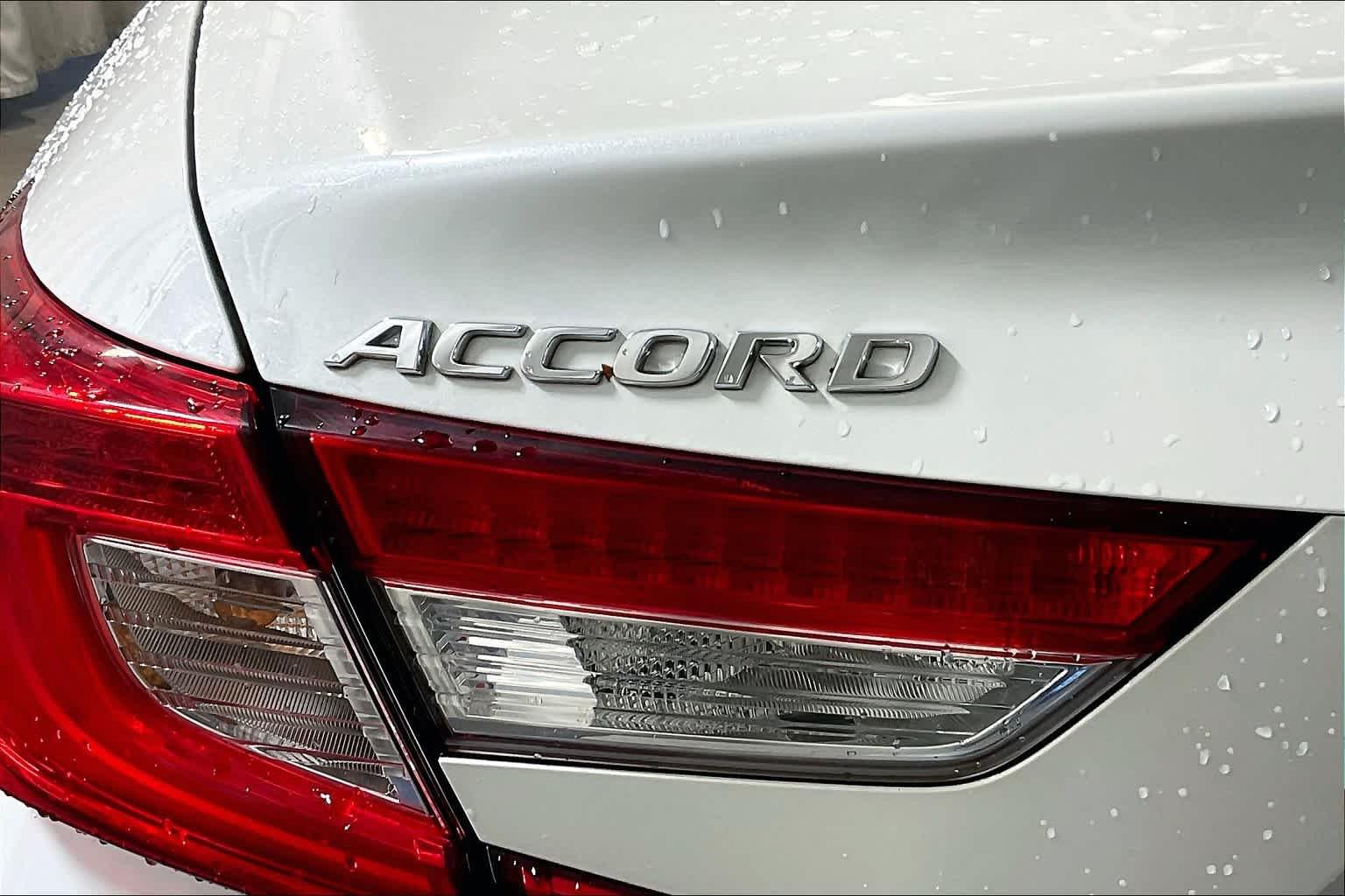 2021 Honda Accord EX-L - Photo 28