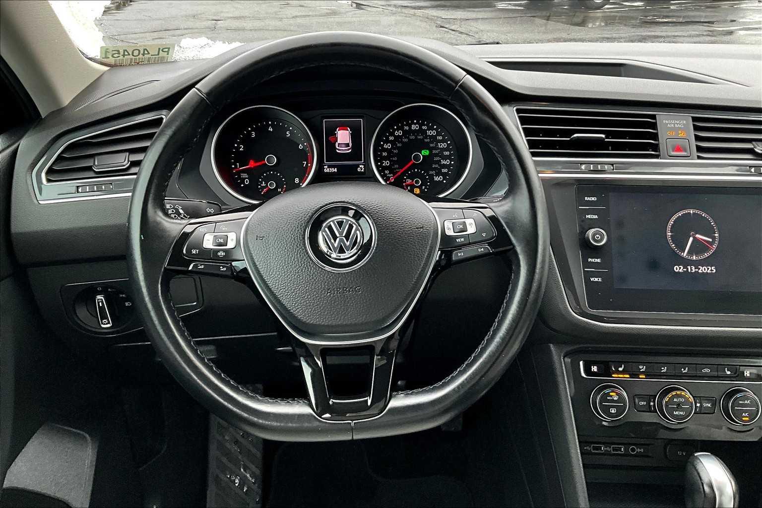 2019 Volkswagen Tiguan SE - Photo 16