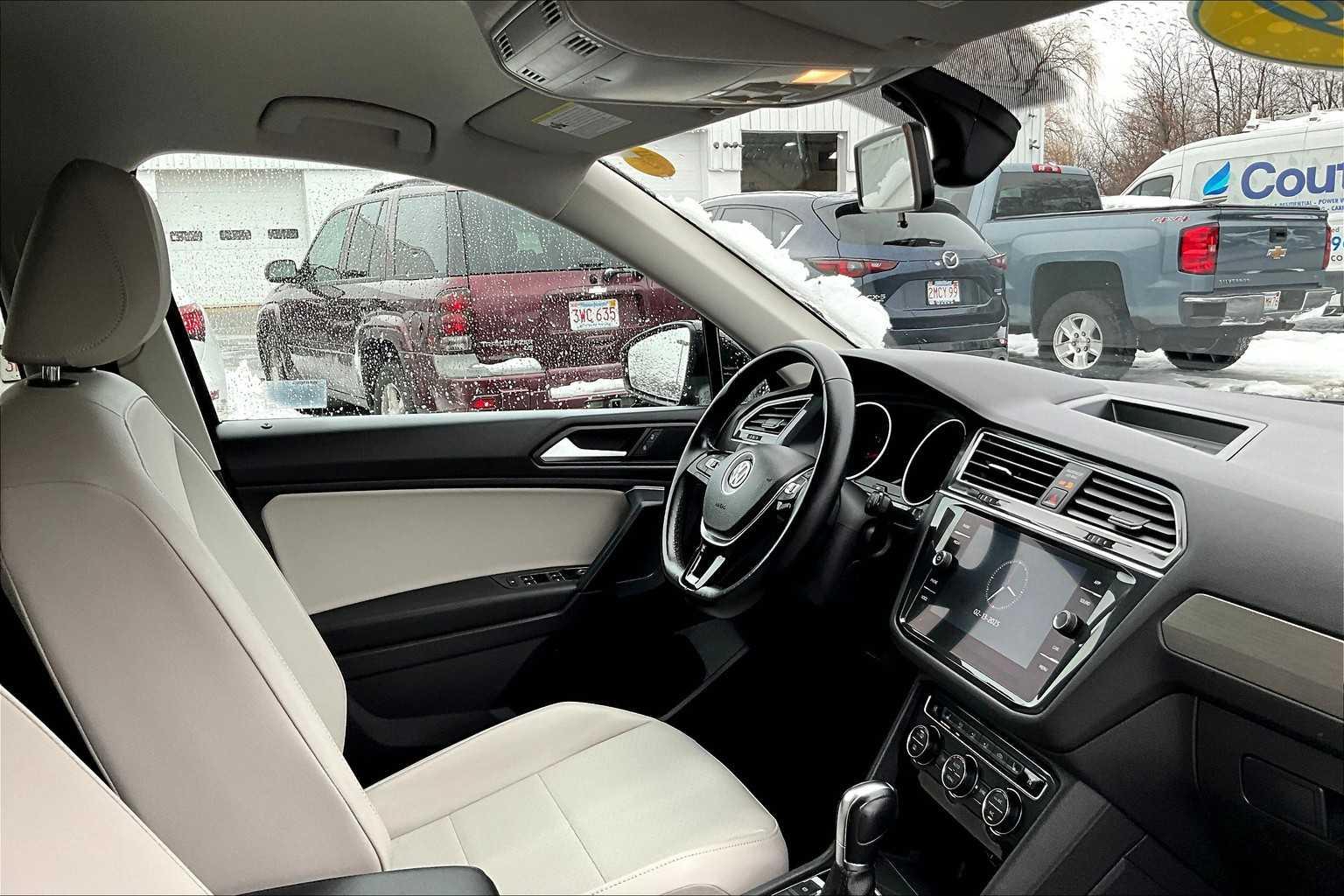 2019 Volkswagen Tiguan SE - Photo 21