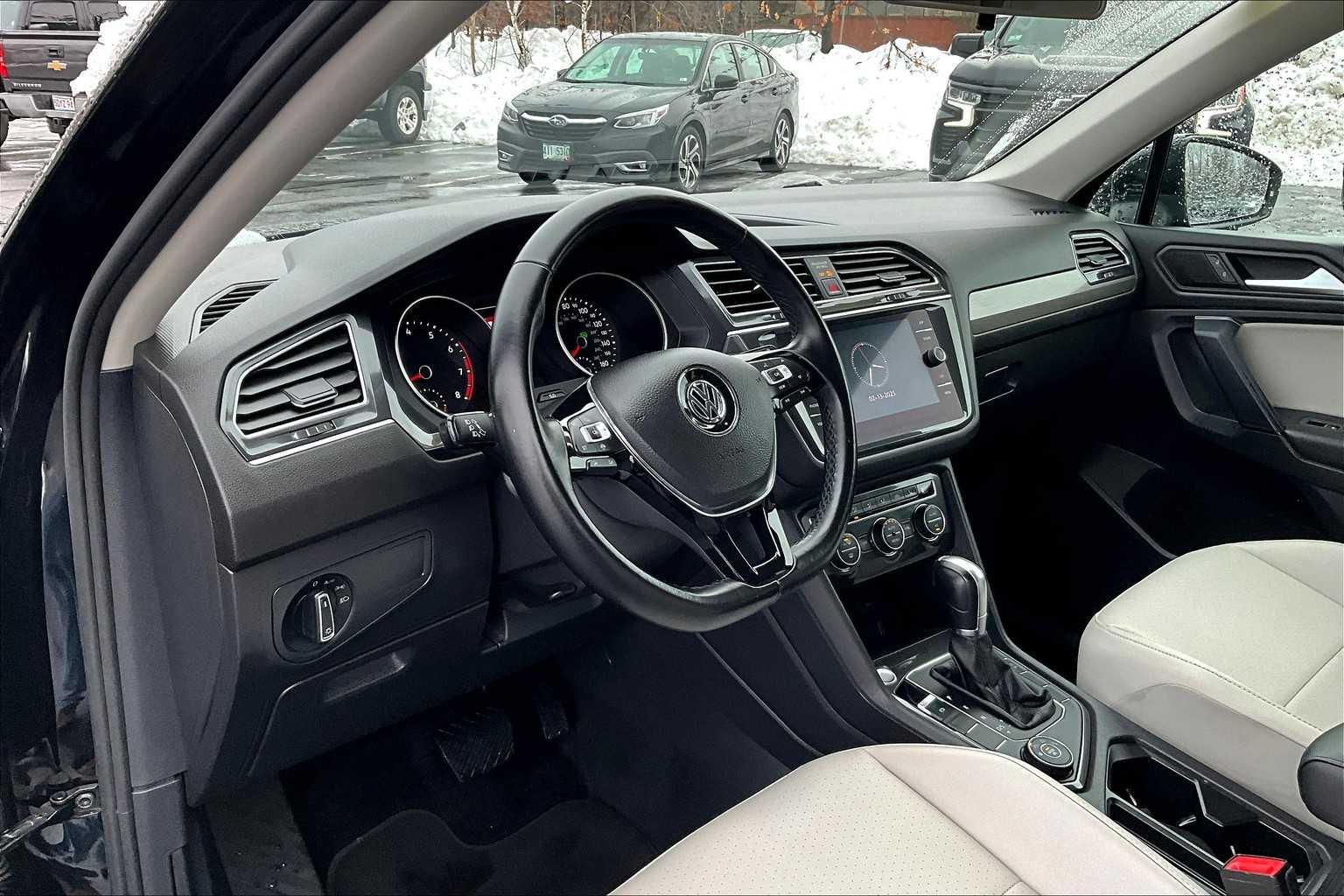 2019 Volkswagen Tiguan SE - Photo 8