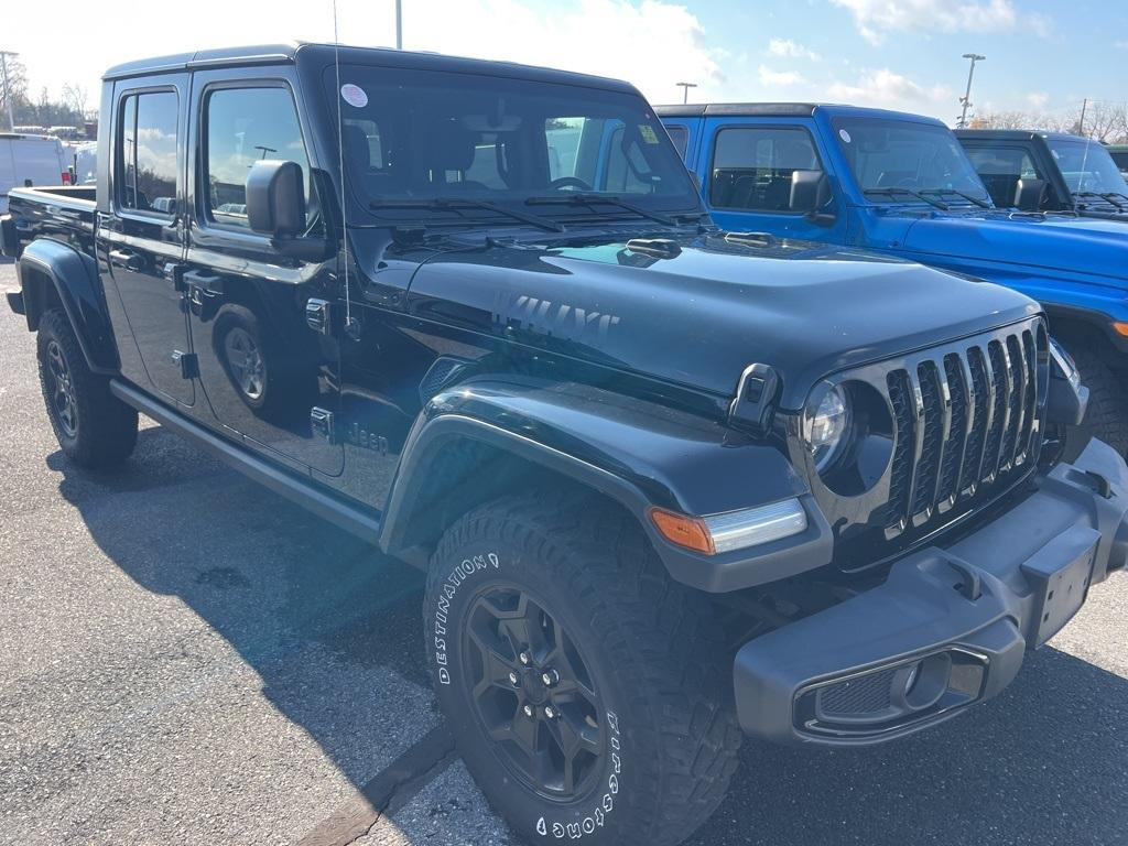 2021 Jeep Gladiator Sport - Photo 2