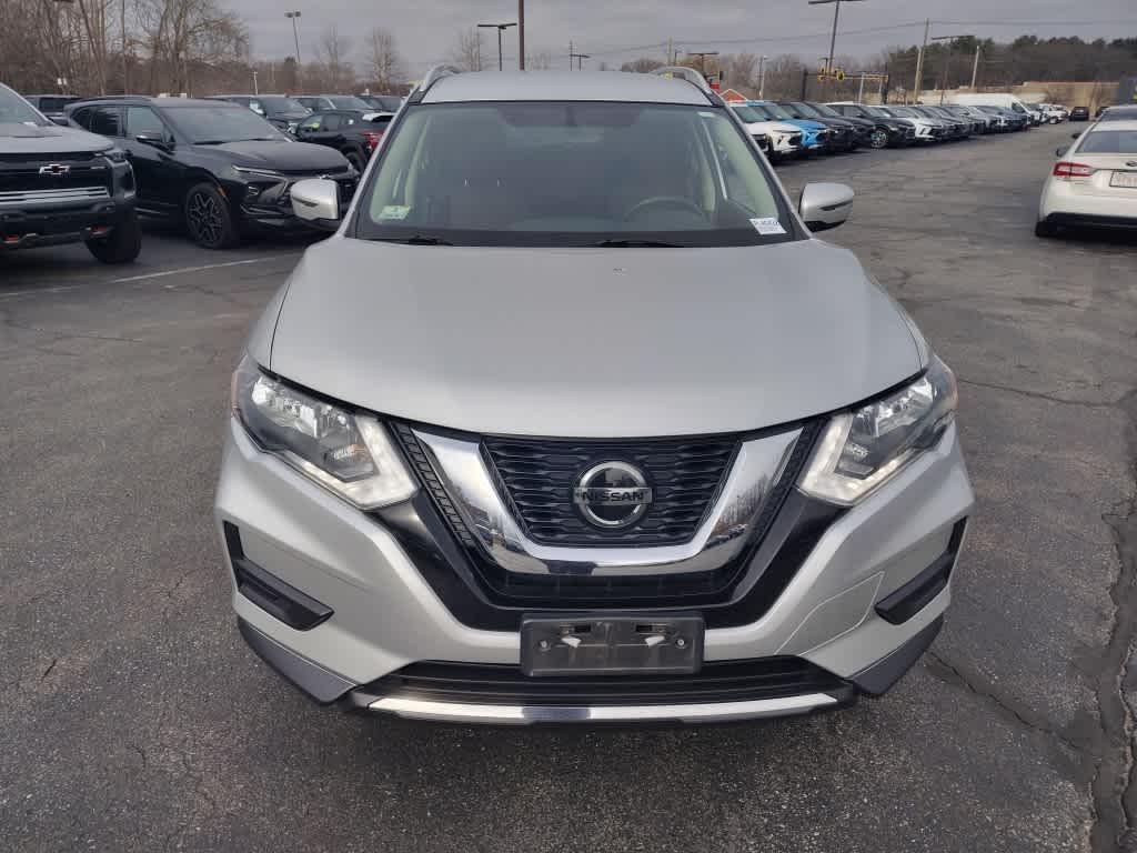 2018 Nissan Rogue SV - Photo 2