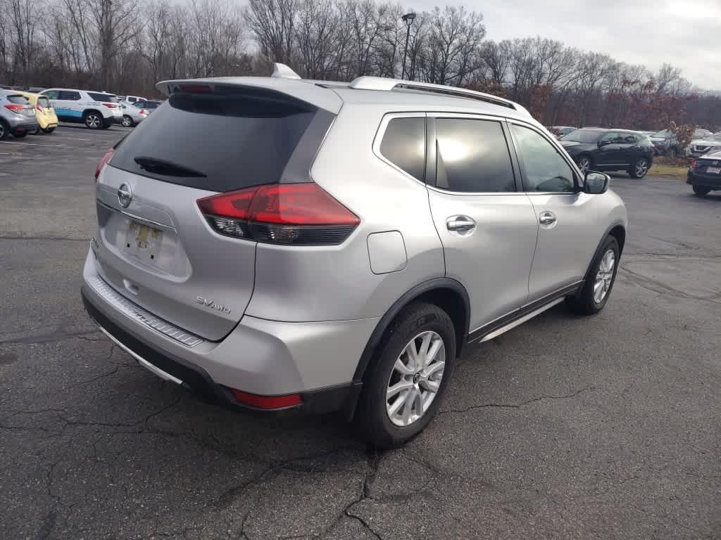 2018 Nissan Rogue SV - Photo 8