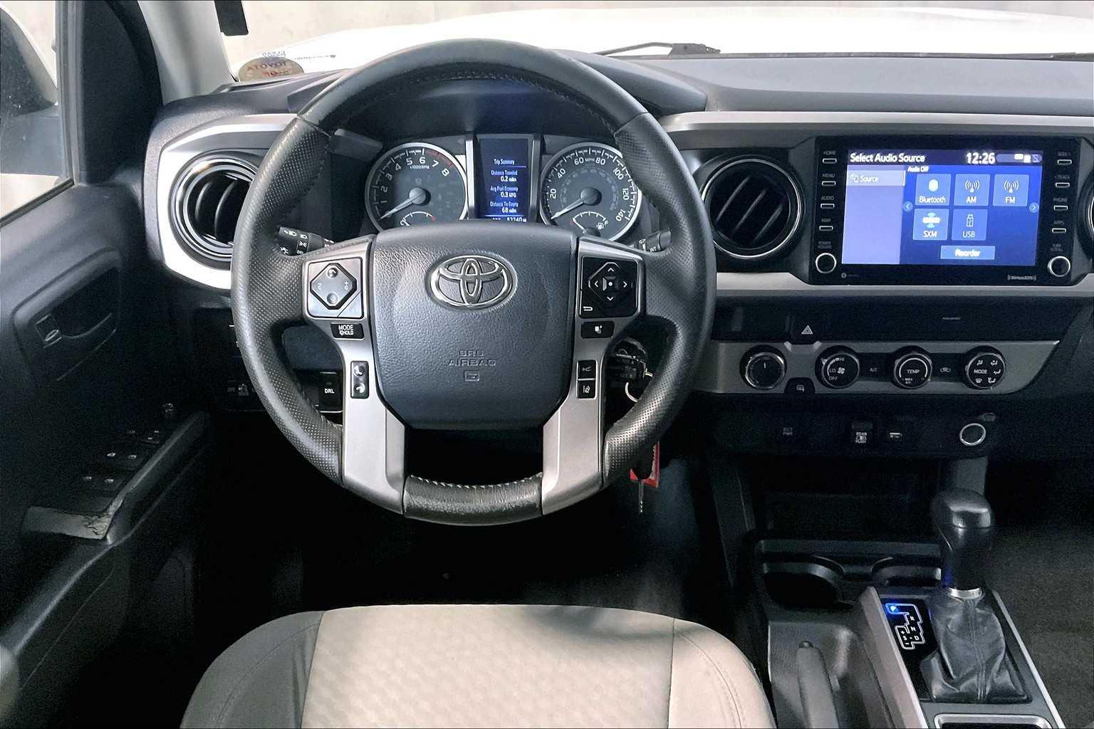 2020 Toyota Tacoma SR5 - Photo 17