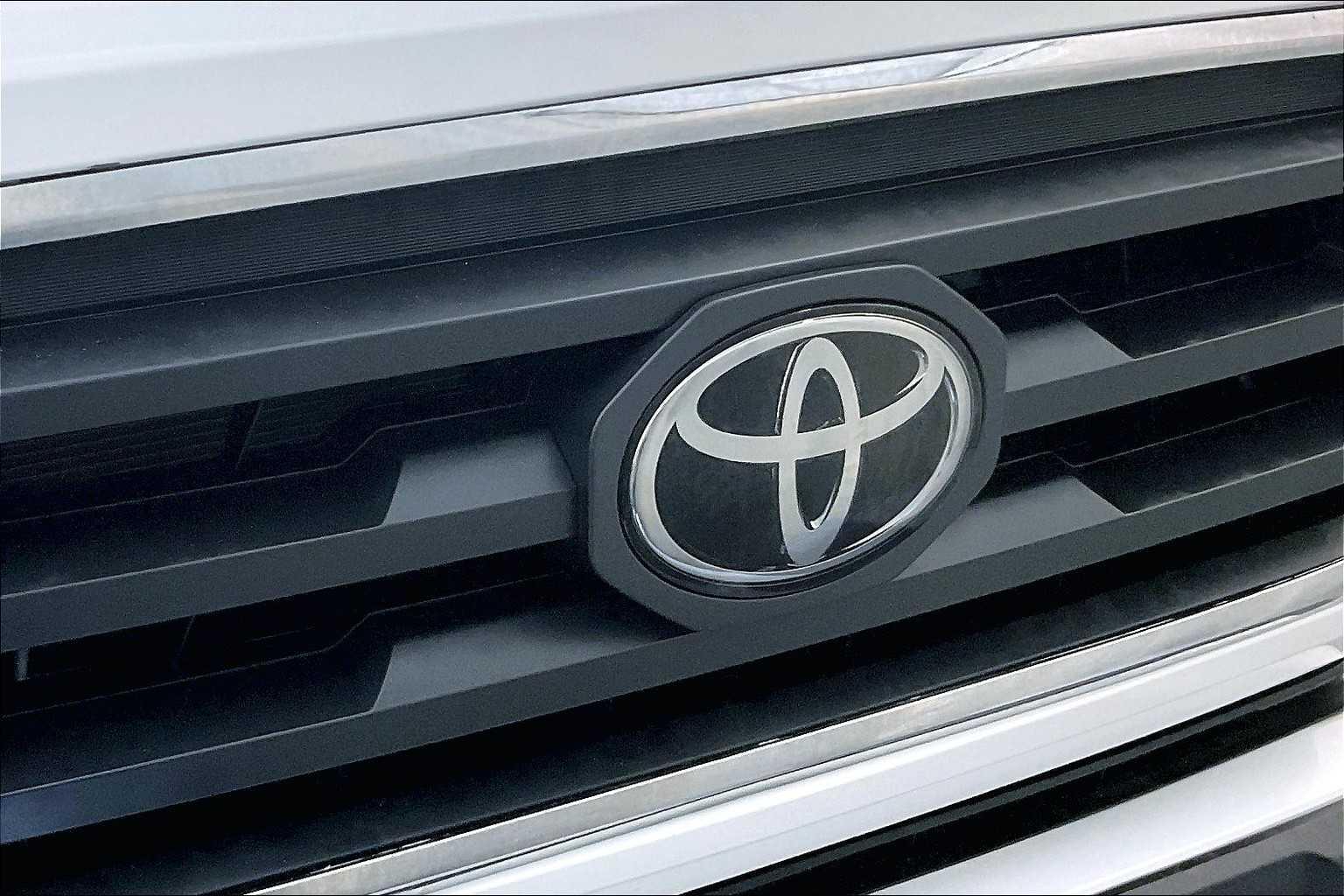 2020 Toyota Tacoma SR5 - Photo 31