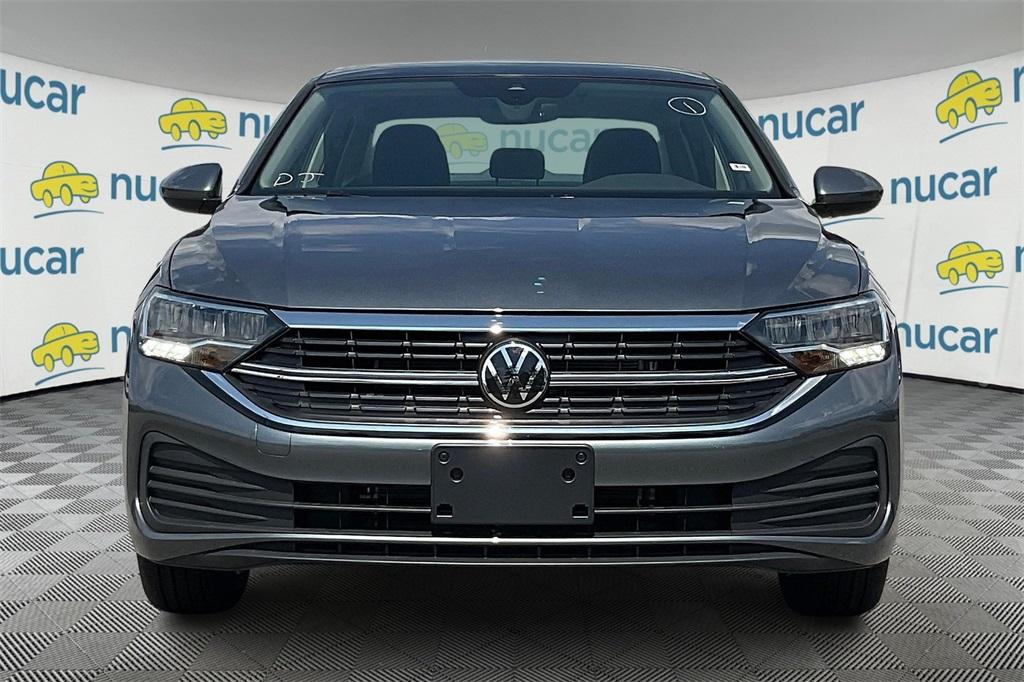 2024 Volkswagen Jetta 1.5T SE - Photo 2