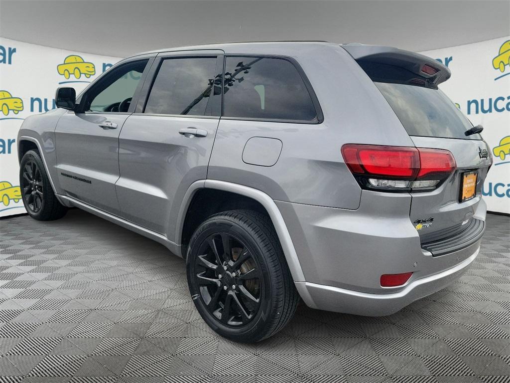 2019 Jeep Grand Cherokee Altitude - Photo 4