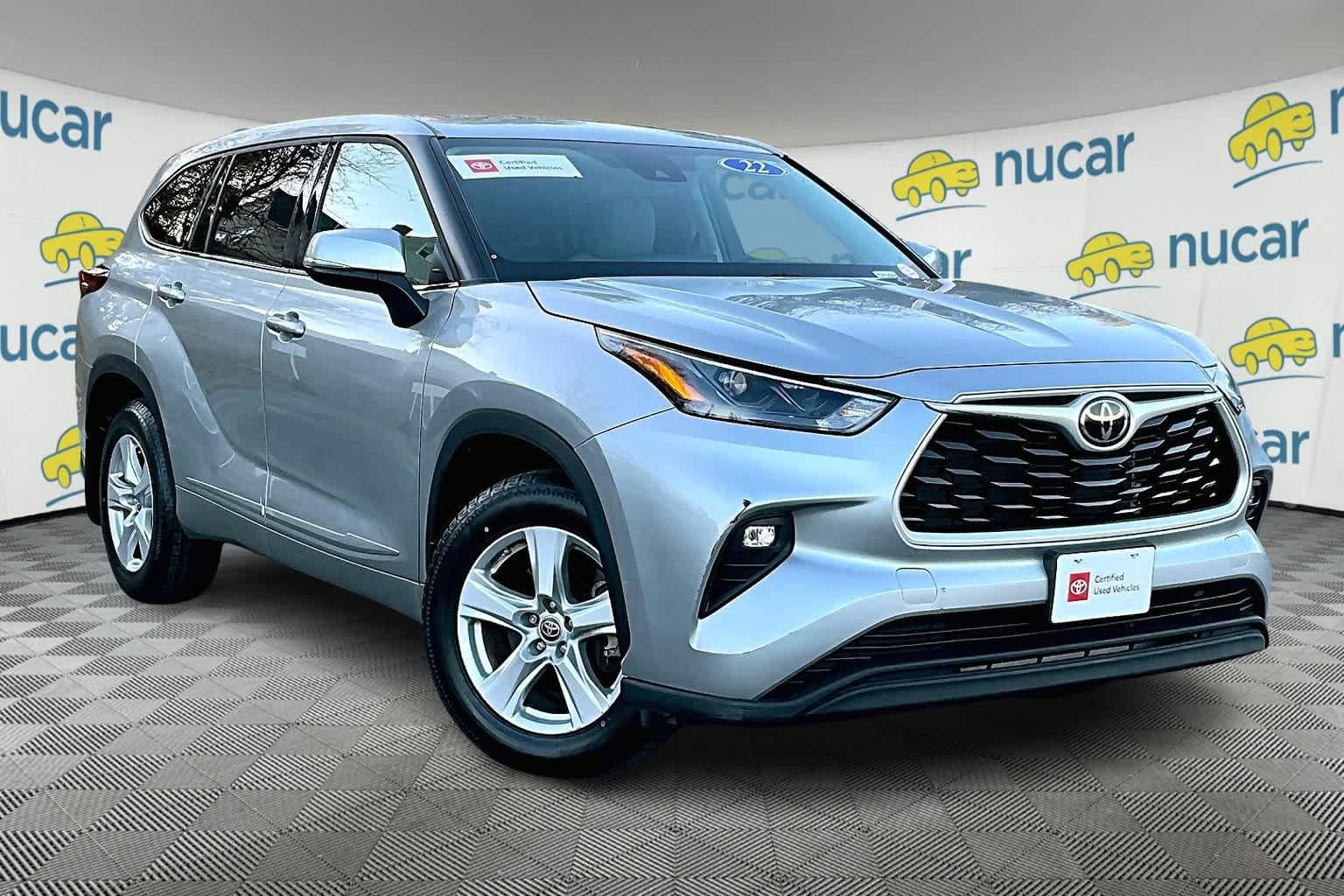 2022 Toyota Highlander LE