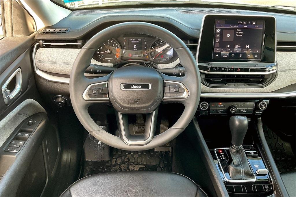 2022 Jeep Compass Latitude - Photo 16