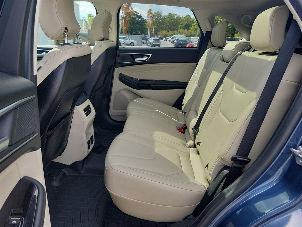 2019 Ford Edge Titanium - Photo 10