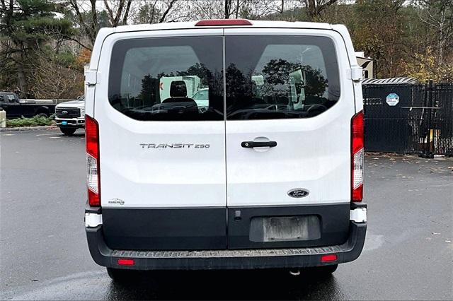 2019 Ford Transit-250 Base - Photo 5