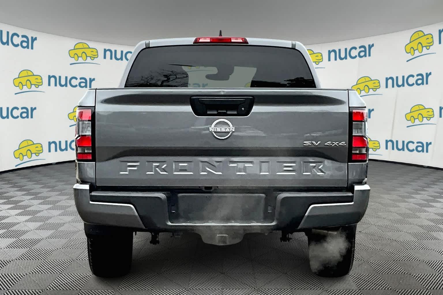 2022 Nissan Frontier SV Crew Cab 4x4 Auto - Photo 5