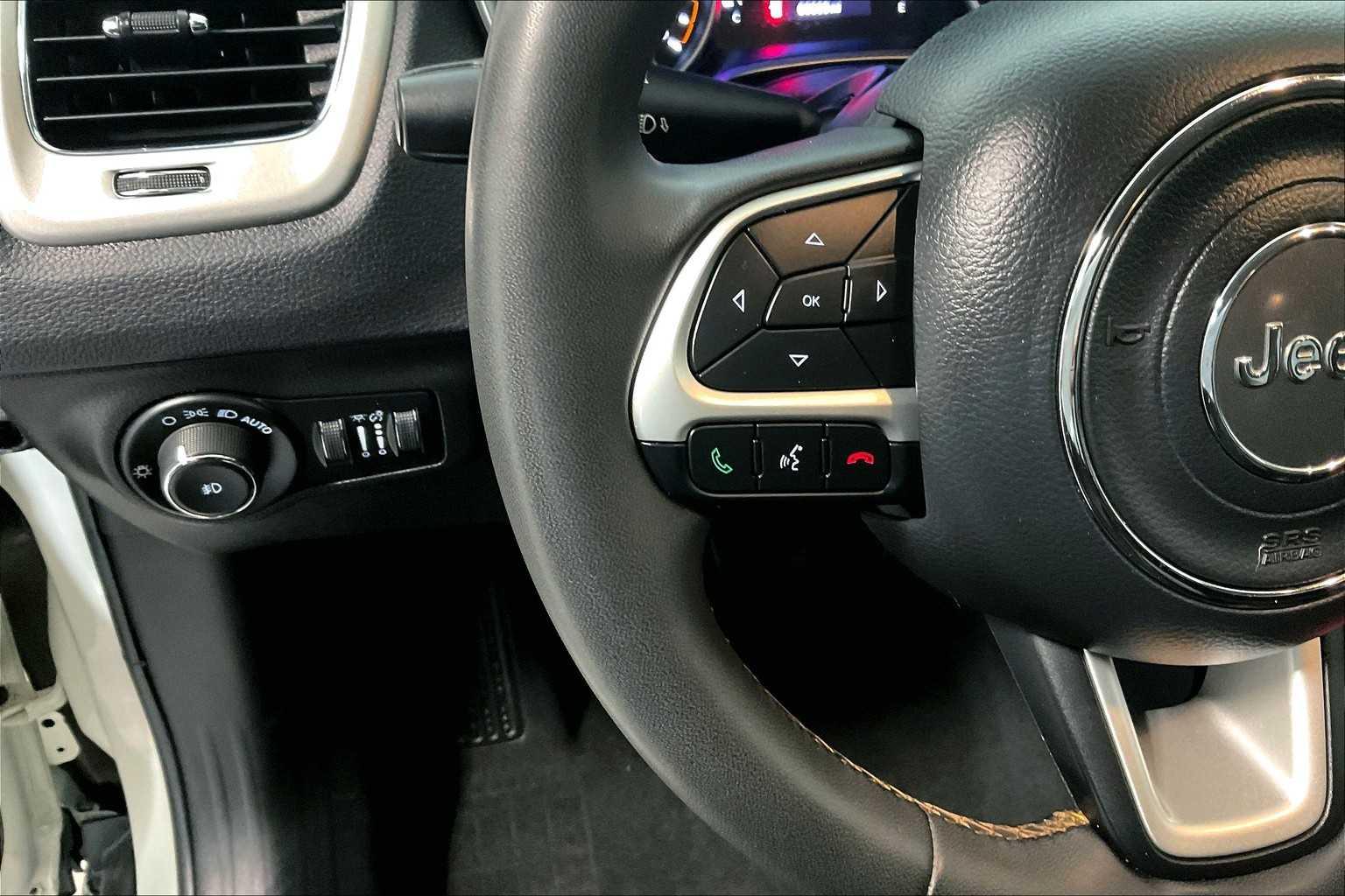 2021 Jeep Compass Latitude - Photo 23