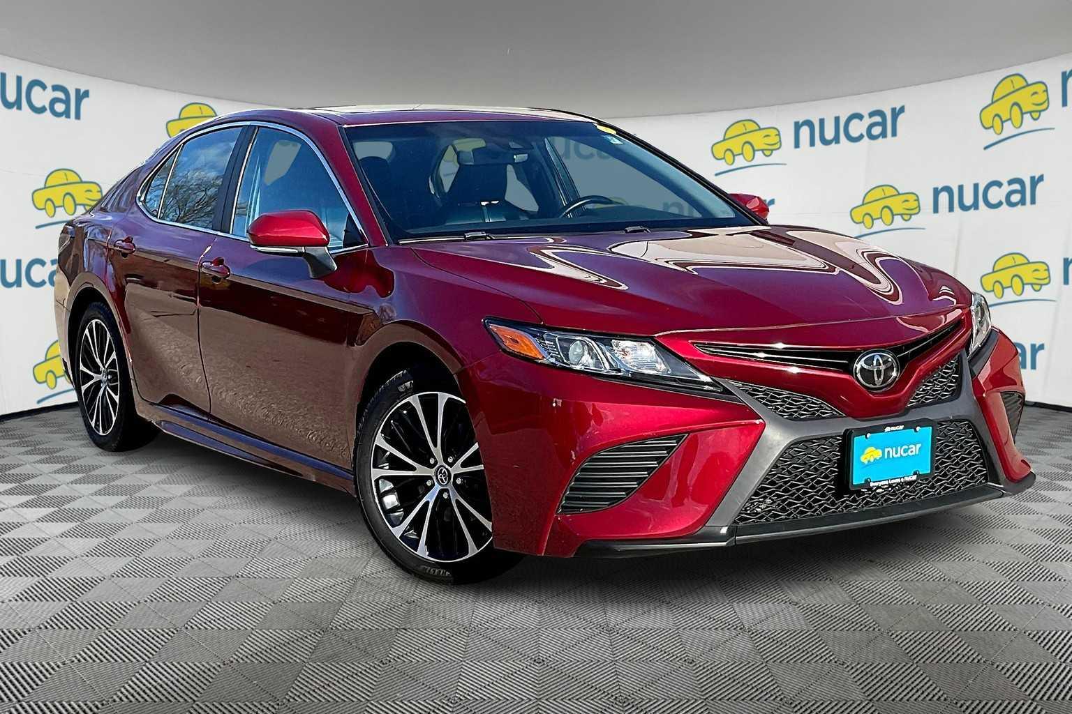 2018 Toyota Camry SE