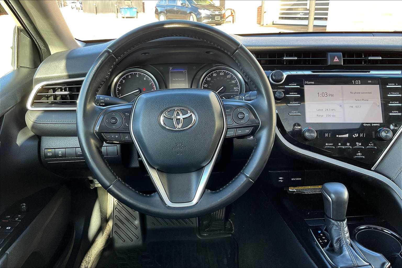 2018 Toyota Camry SE - Photo 28