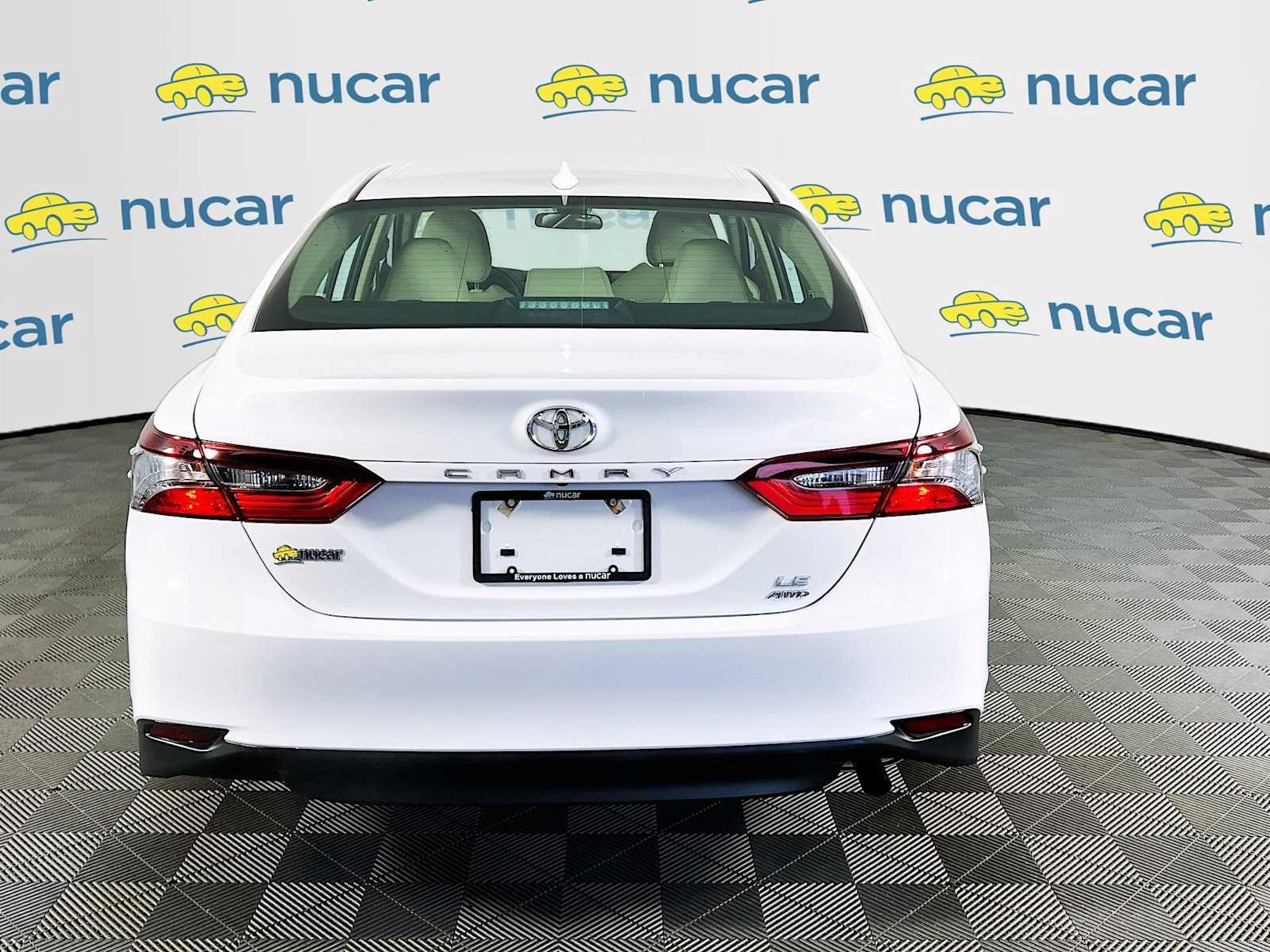 2021 Toyota Camry LE - Photo 6