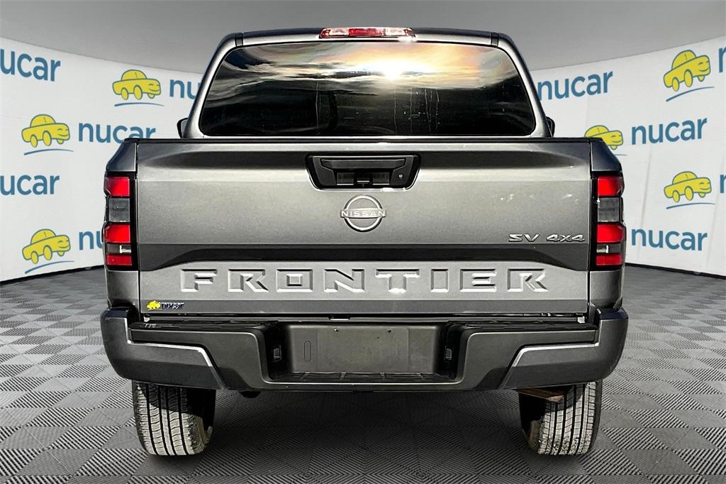 2022 Nissan Frontier SV - Photo 5