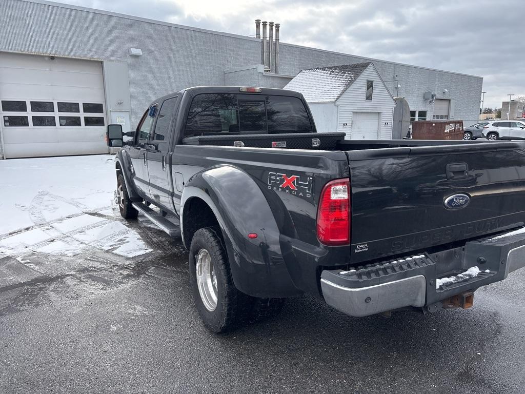 2011 Ford F-450SD Lariat - Photo 2