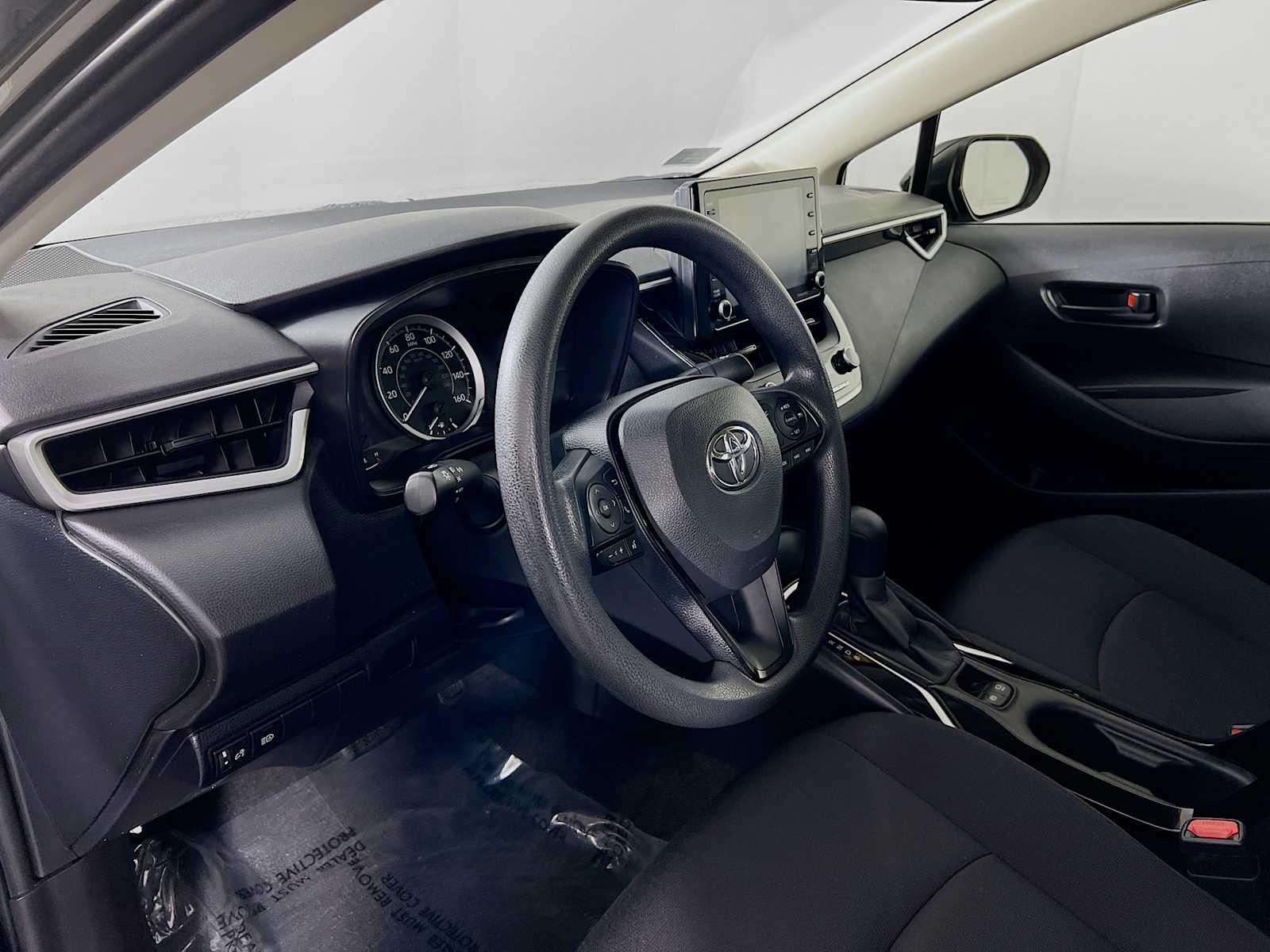 2022 Toyota Corolla LE - Photo 9