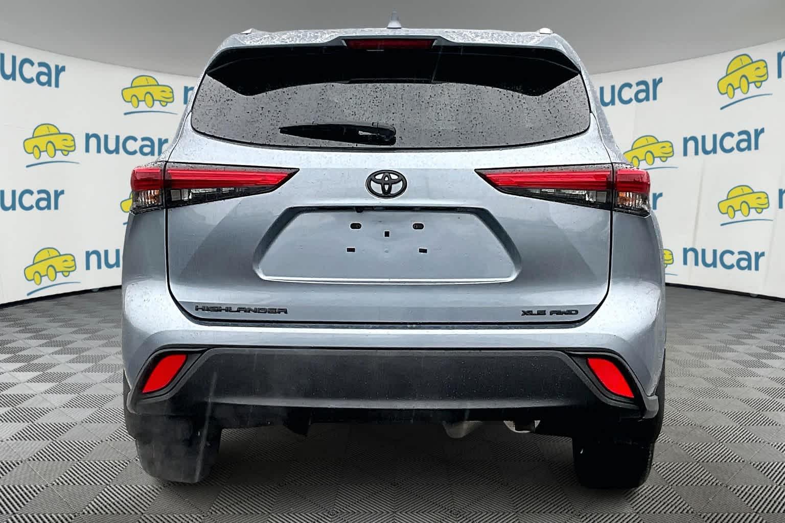 2021 Toyota Highlander XLE - Photo 5