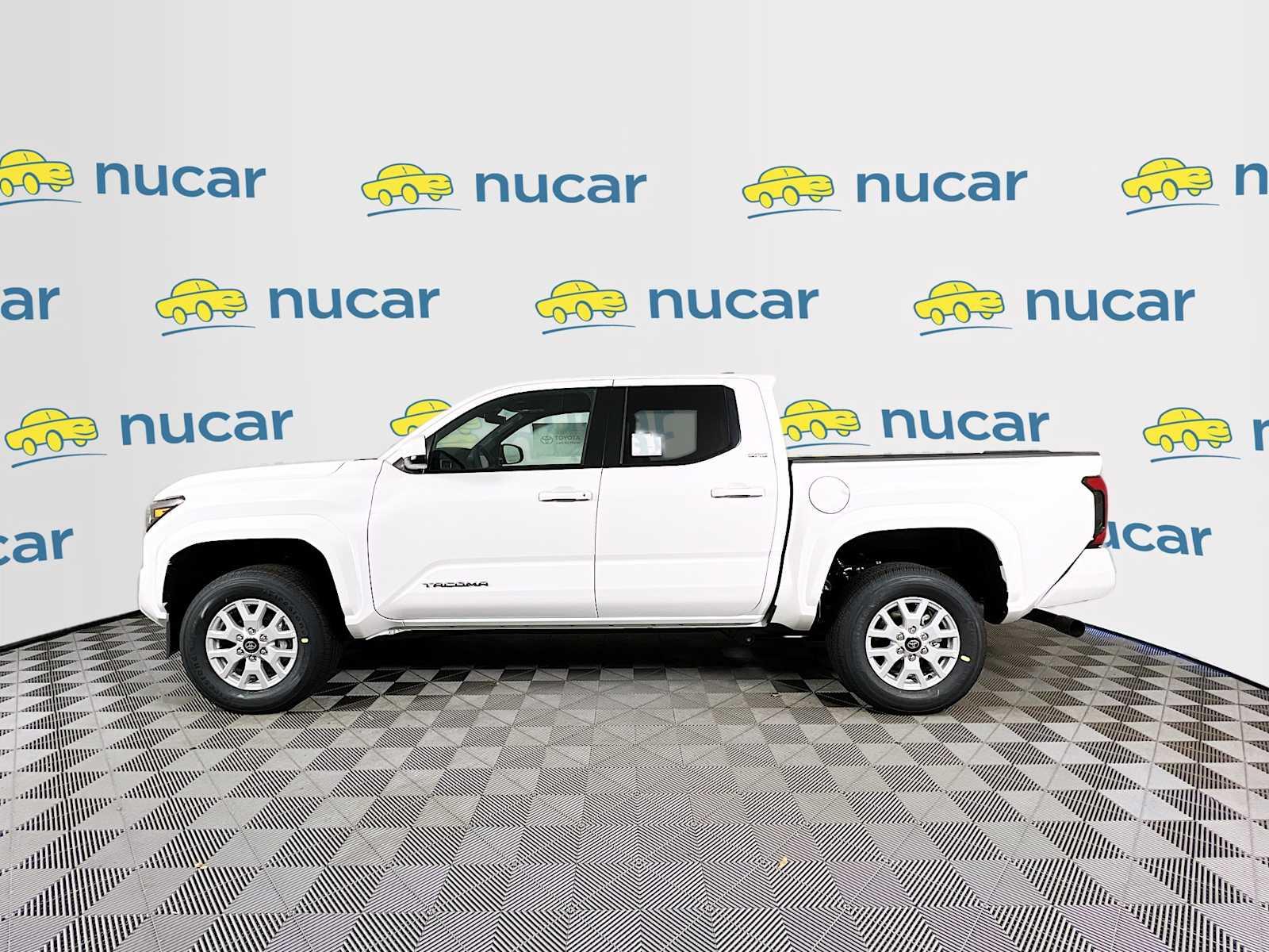 2024 Toyota Tacoma SR5 Double Cab 5 Bed AT - Photo 3