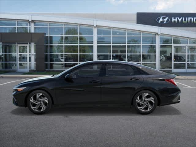 2025 Hyundai Elantra SEL Convenience - Photo 3