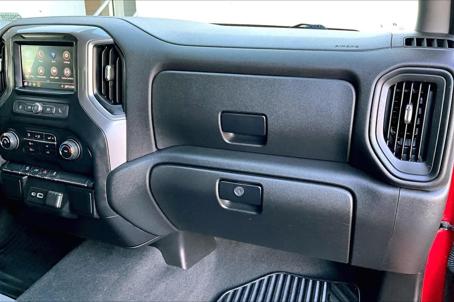 2021 Chevrolet Silverado 1500 Custom Trail Boss 4WD Crew Cab 147 - Photo 13