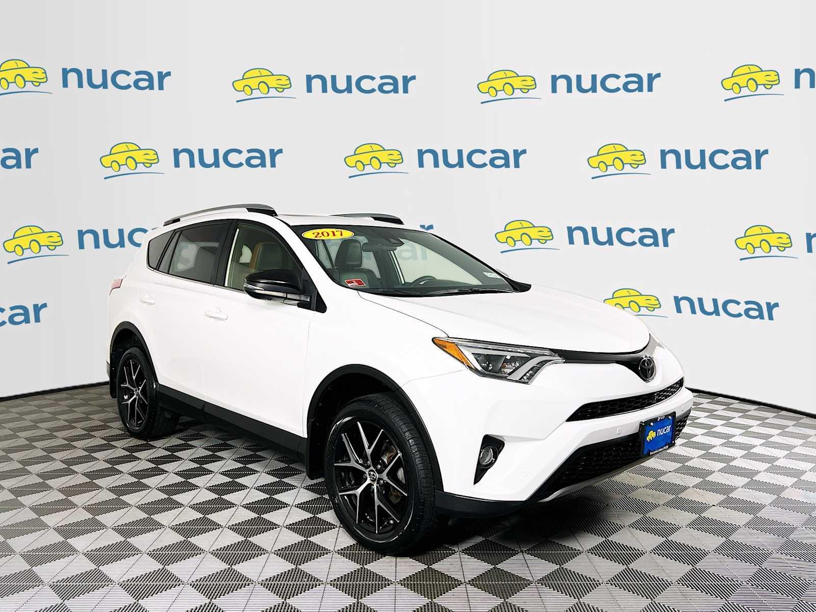 2017 Toyota RAV4 SE