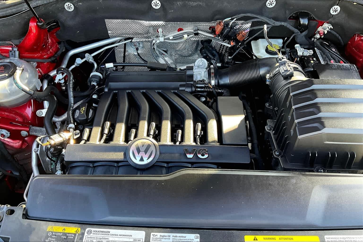 2022 Volkswagen Atlas 3.6L V6 SE w/Technology - Photo 34