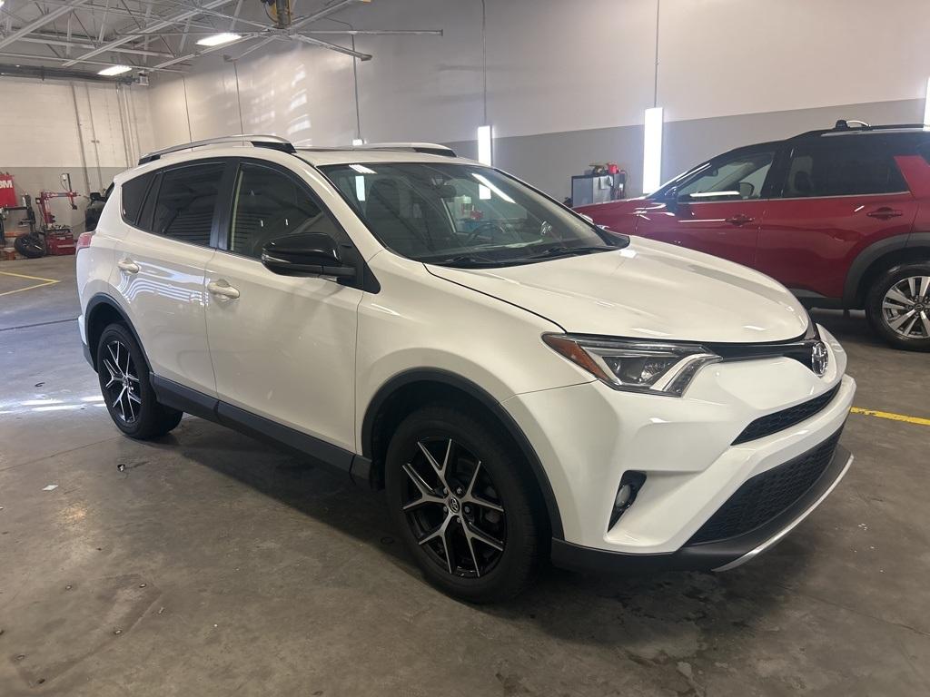 2016 Toyota RAV4 SE