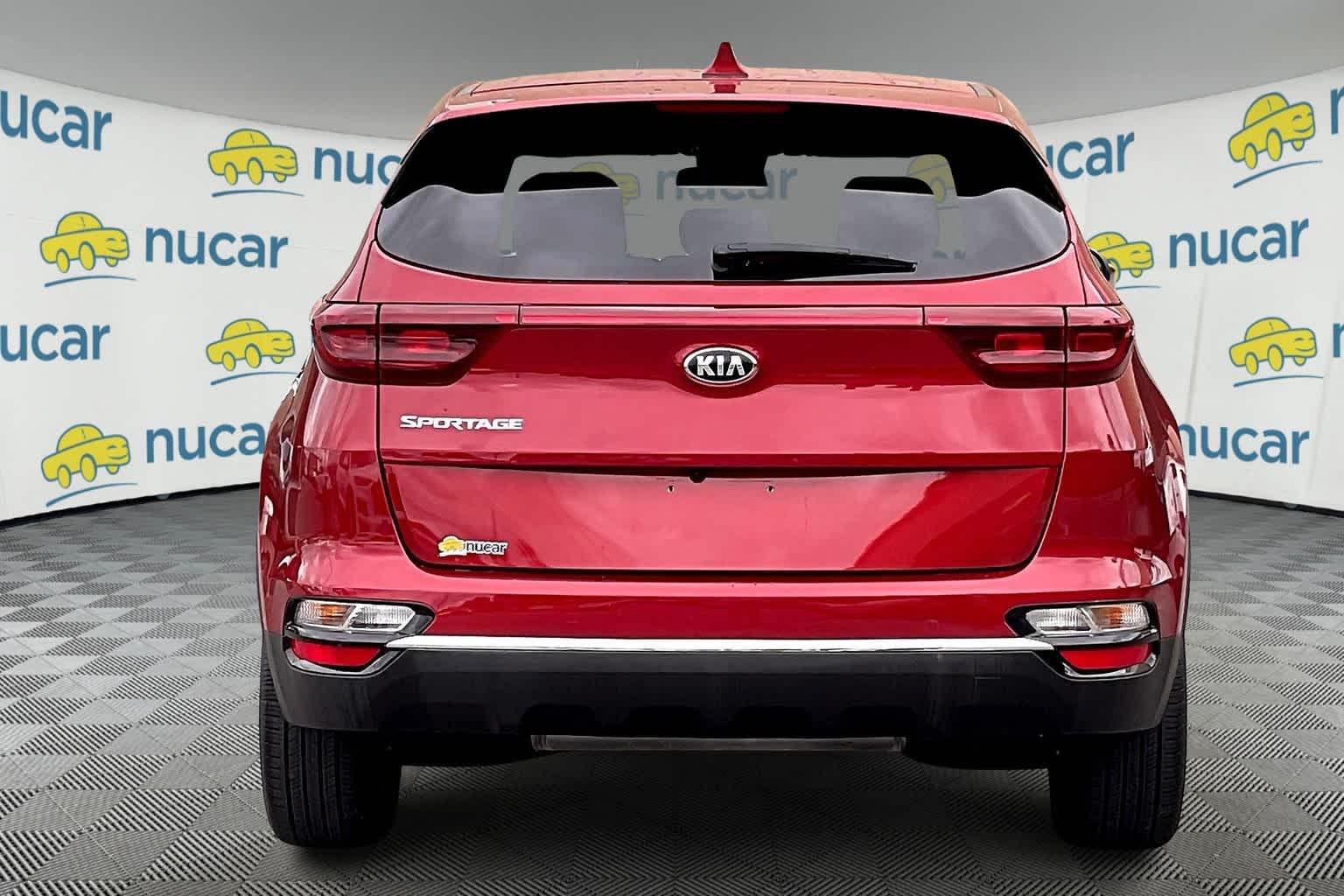 2022 Kia Sportage LX - Photo 5