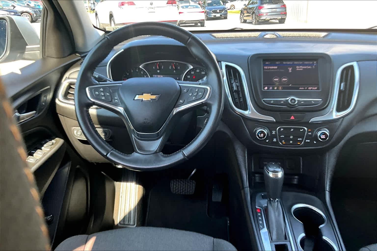 2021 Chevrolet Equinox LT - Photo 17