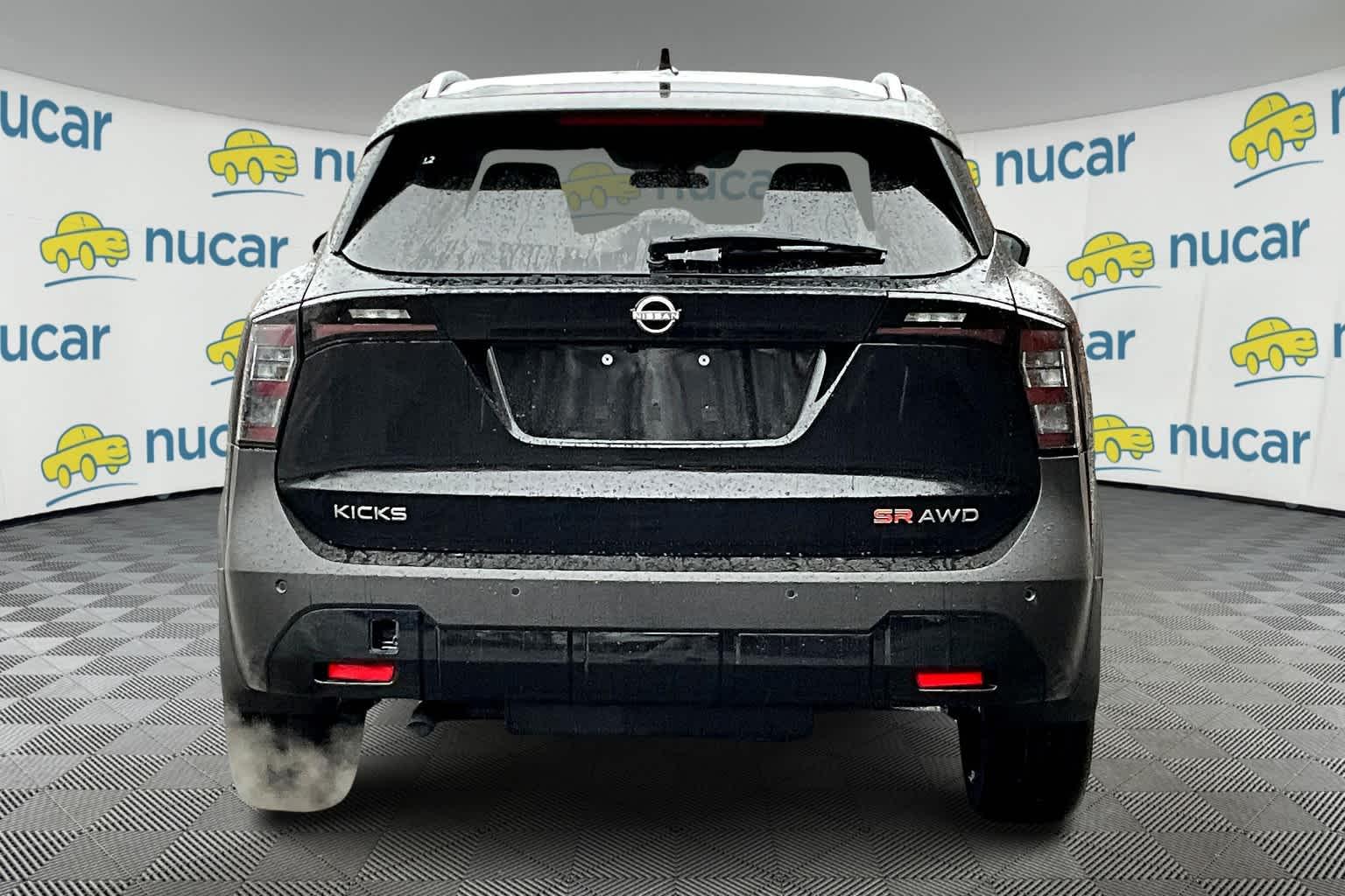 2025 Nissan Kicks SR - Photo 5