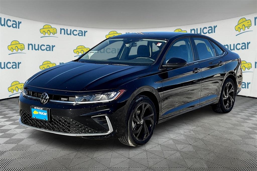 2025 Volkswagen Jetta 1.5T SE - Photo 4