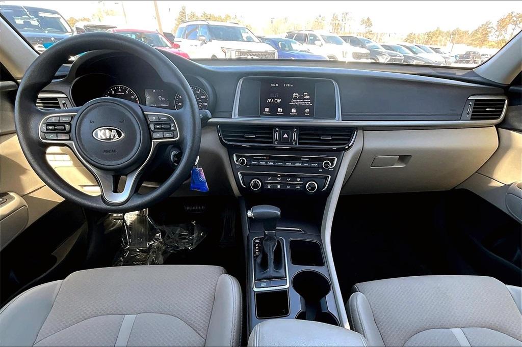 2018 Kia Optima LX - Photo 20