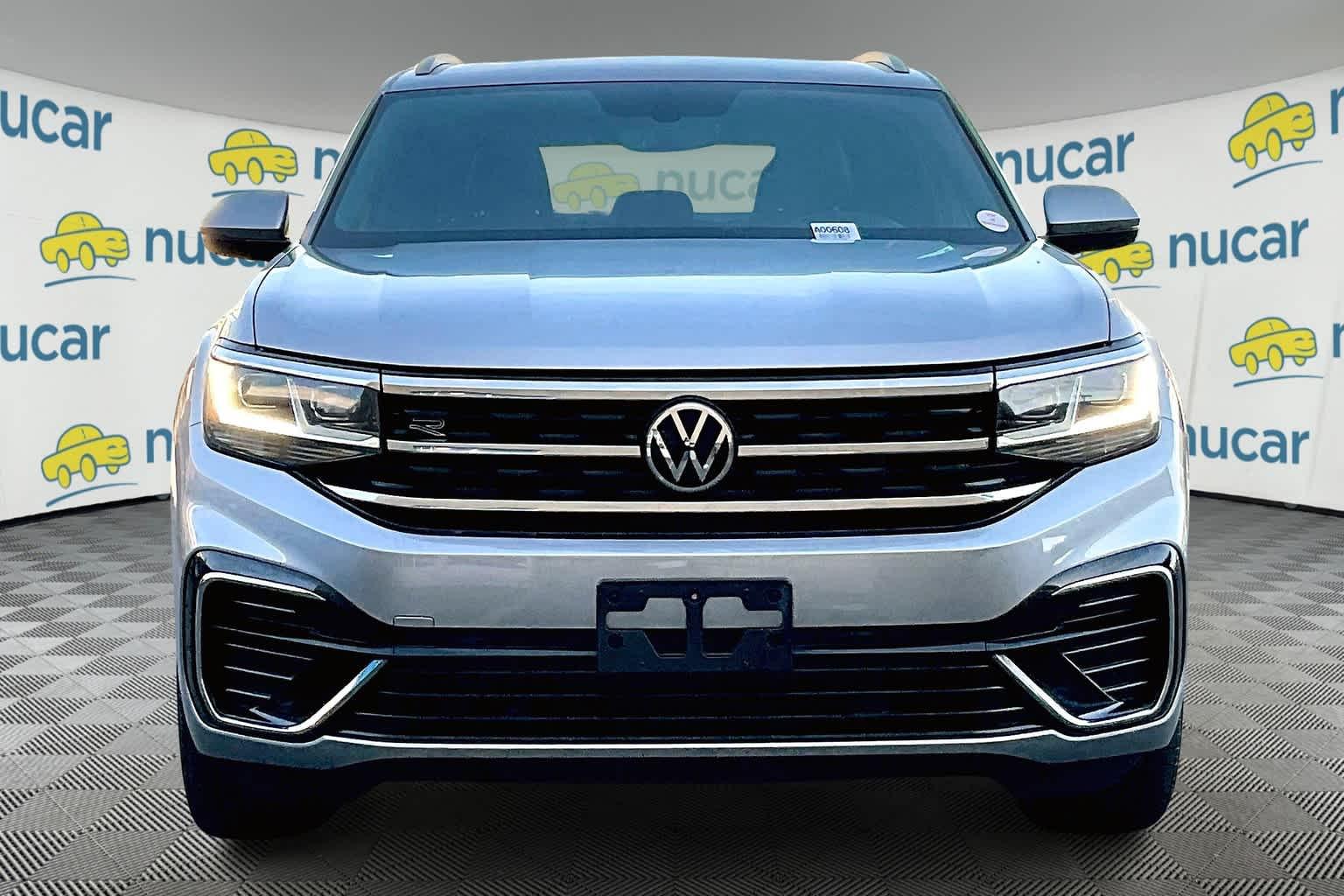 2021 Volkswagen Atlas Cross Sport 3.6L V6 SE w/Technology R-Line - Photo 2