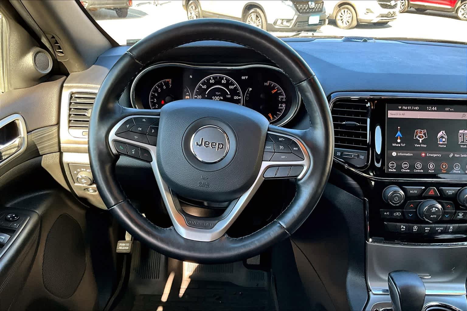 2020 Jeep Grand Cherokee North - Photo 17