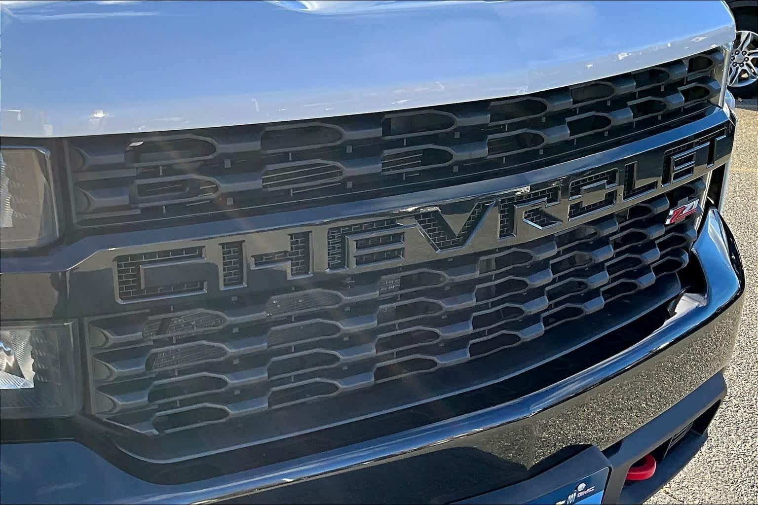 2019 Chevrolet Silverado 1500 Custom Trail Boss 4WD Crew Cab 147 - Photo 29