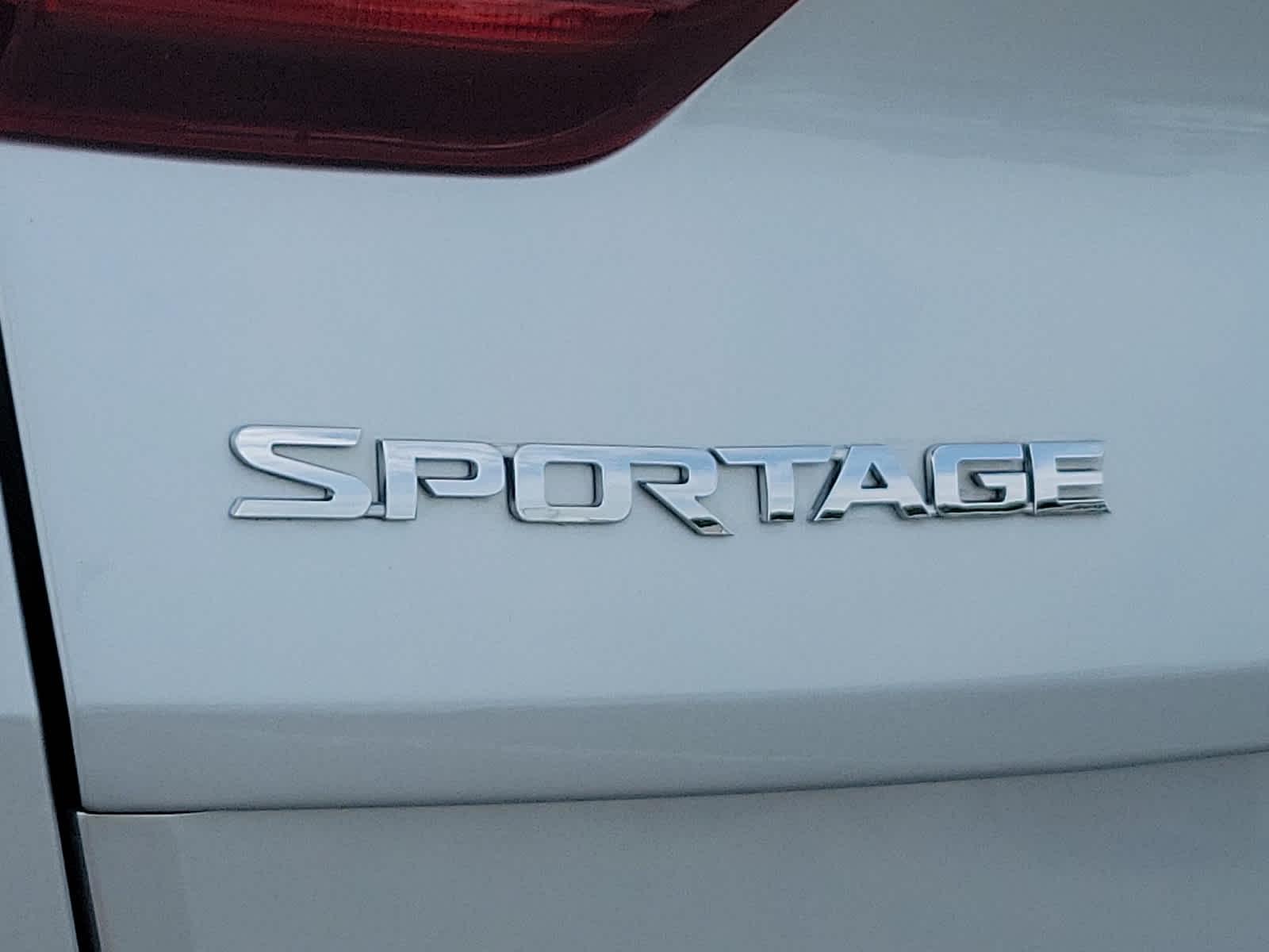 2020 Kia Sportage EX - Photo 28