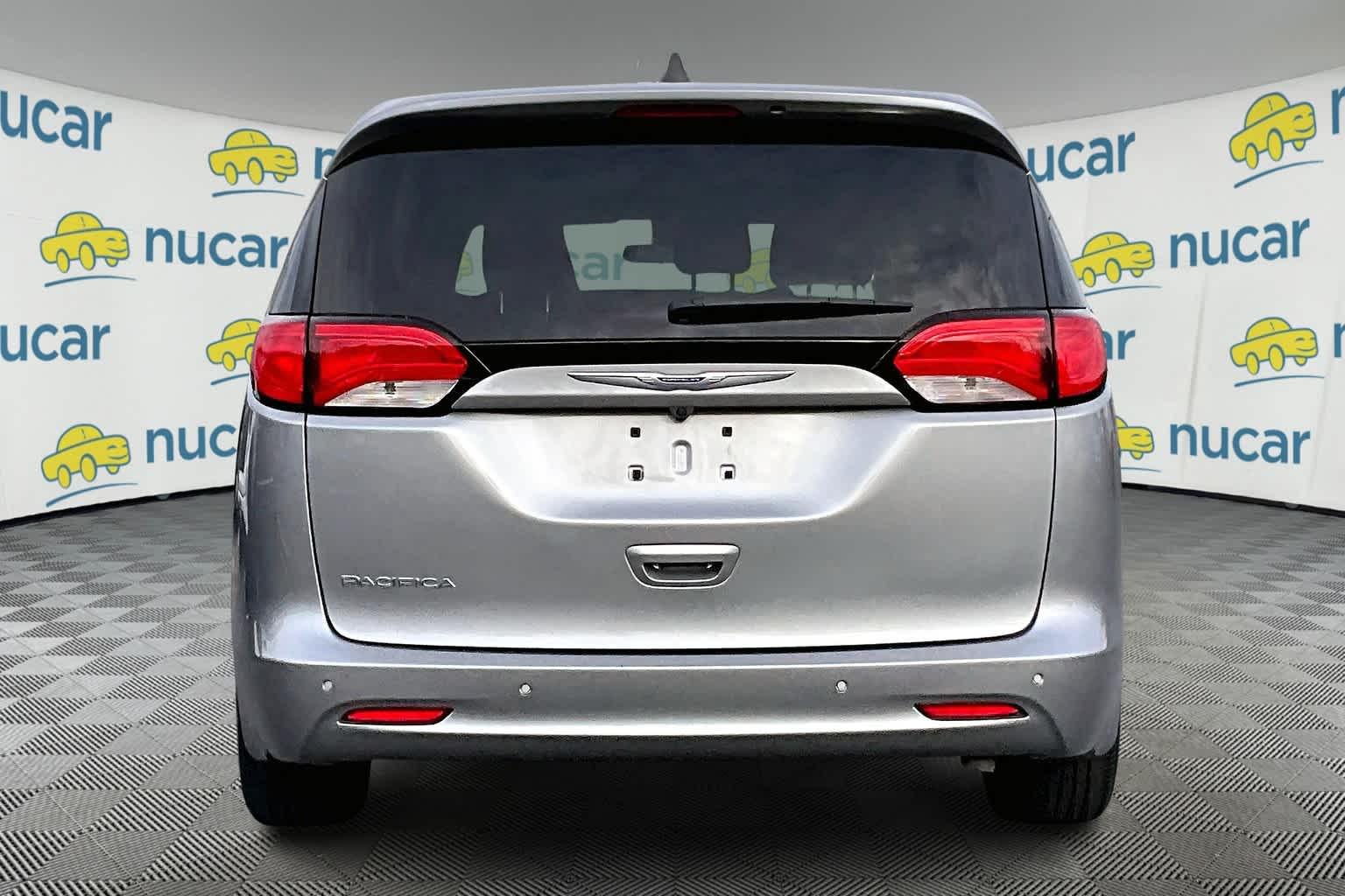 2018 Chrysler Pacifica L - Photo 5