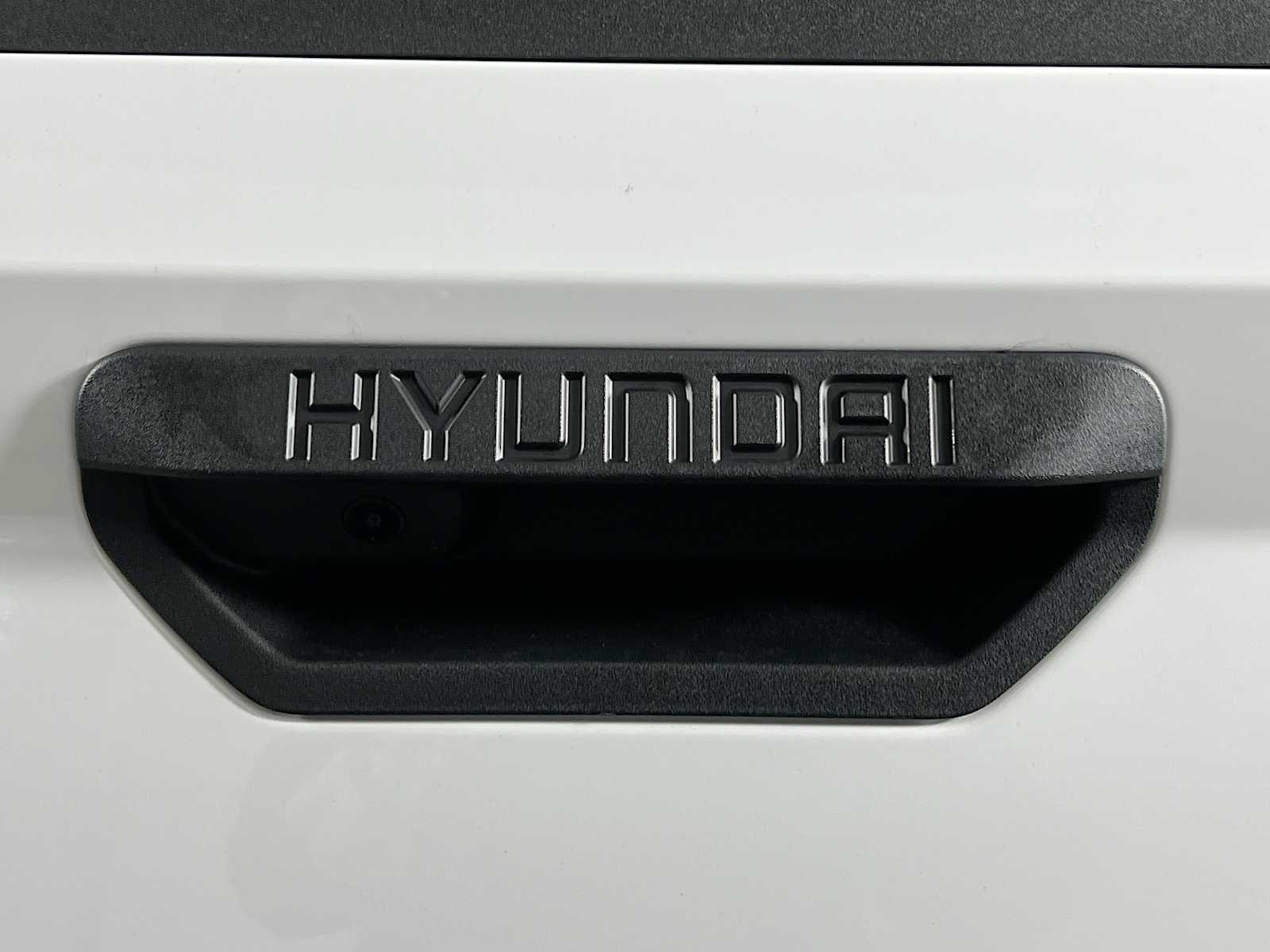 2025 Hyundai Santa Cruz SEL - Photo 18