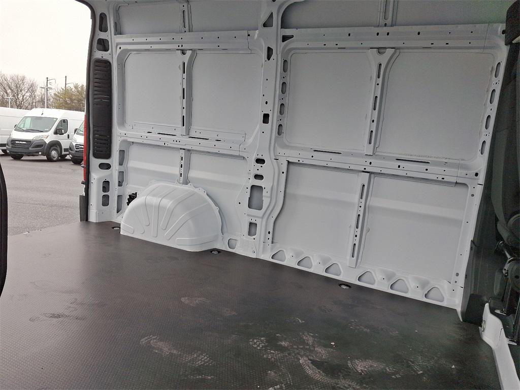 2025 Ram ProMaster 2500 High Roof - Photo 16