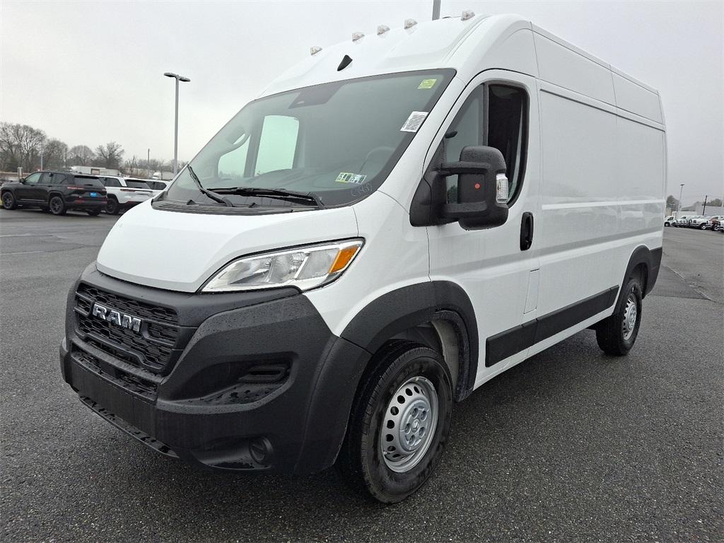 2025 Ram ProMaster 2500 High Roof - Photo 2