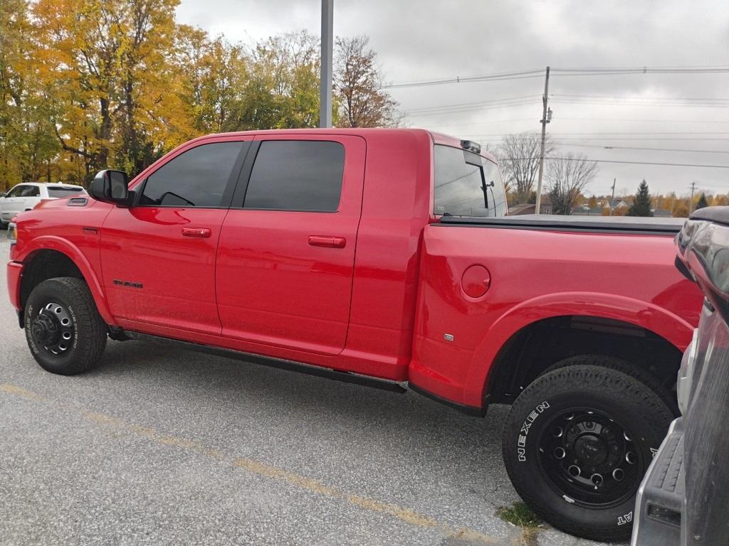 2022 Ram 3500 Laramie - Photo 2