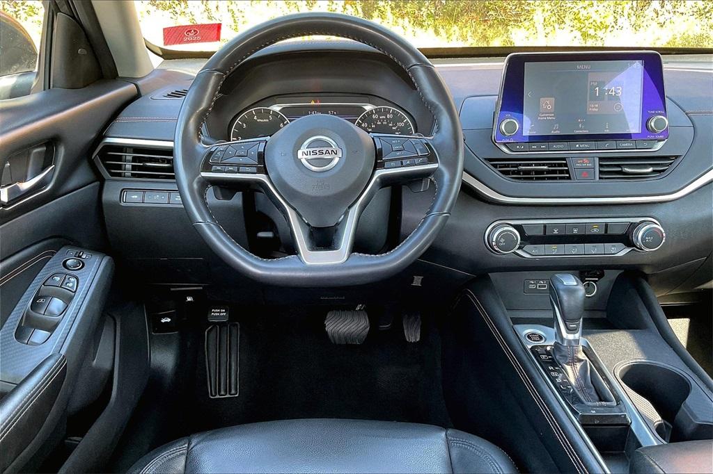 2021 Nissan Altima 2.5 SR - Photo 17