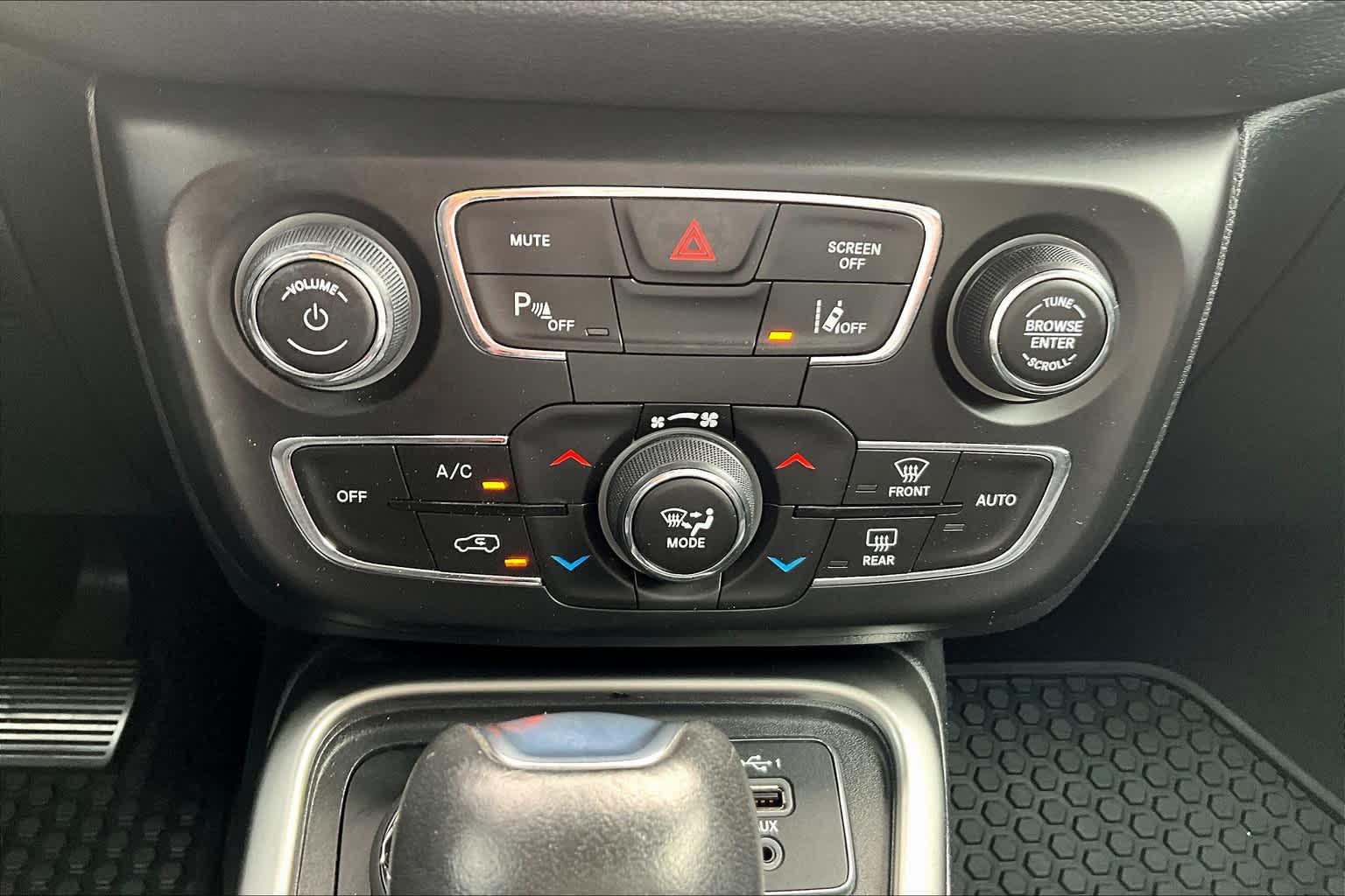 2021 Jeep Compass Latitude - Photo 26