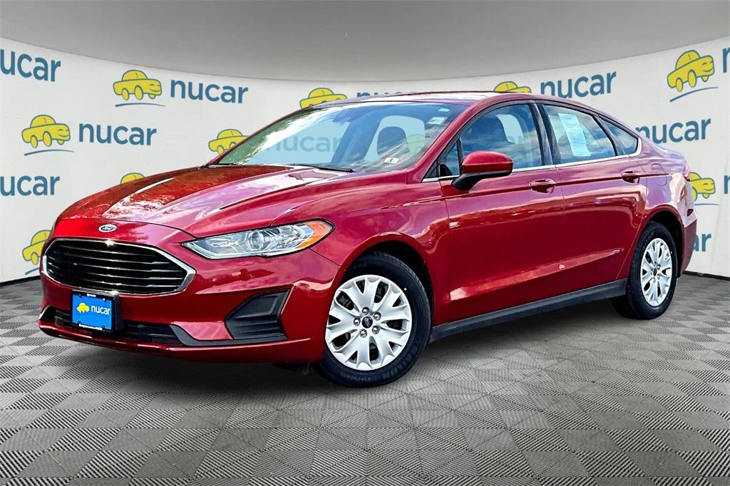 2020 Ford Fusion S - Photo 3