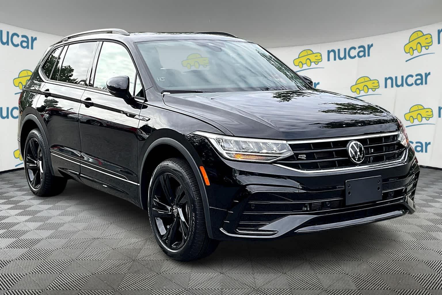 2024 Volkswagen Tiguan SE R-Line Black