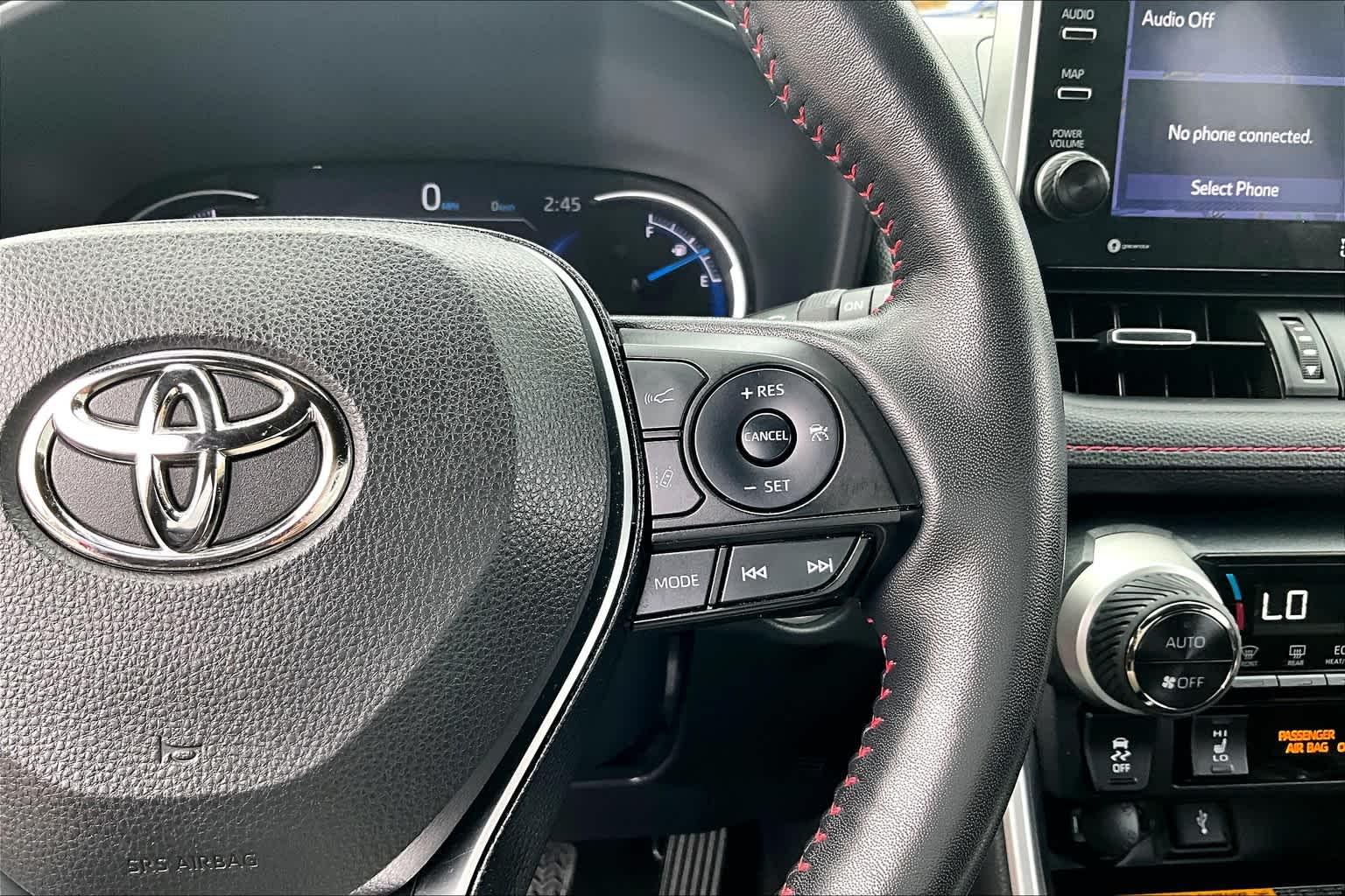 2021 Toyota RAV4 Prime XSE - Photo 24