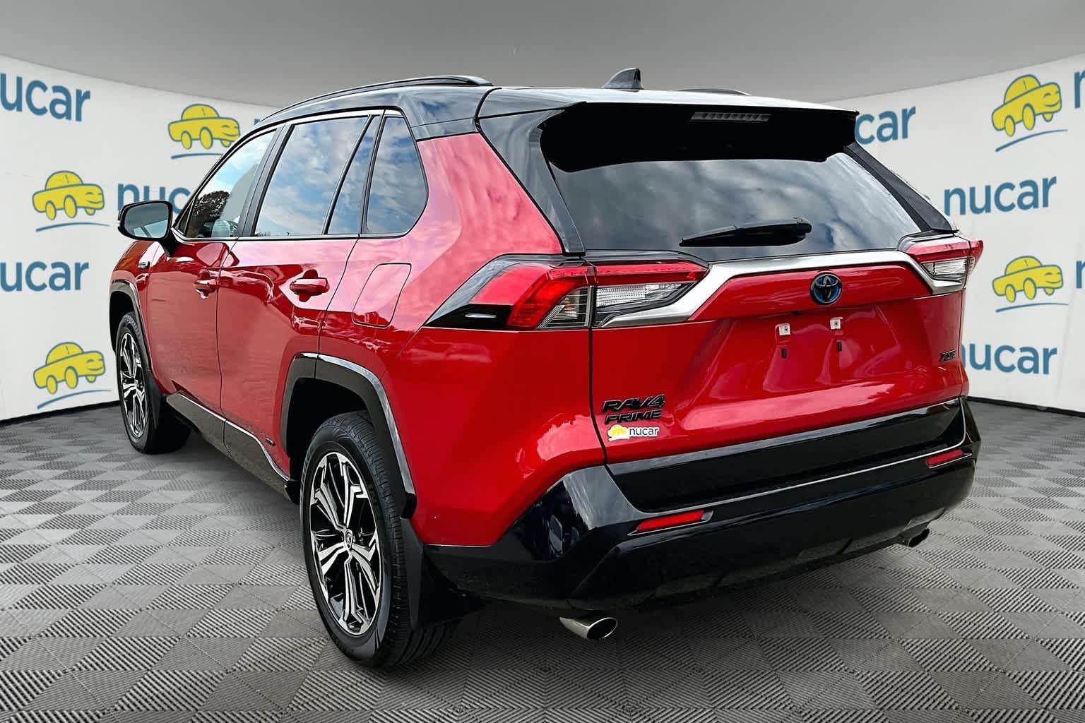 2021 Toyota RAV4 Prime XSE - Photo 4